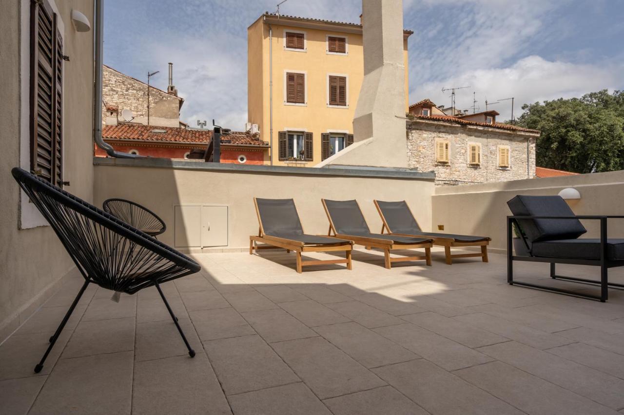 Aaa Apartments & Rooms Pula Exterior photo