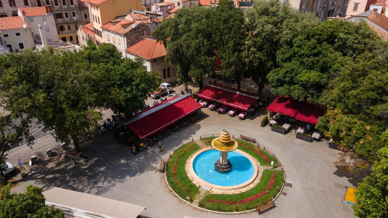 Aaa Apartments & Rooms Pula Exterior photo